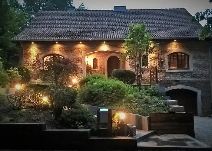 Sous-bois Marie Βίλα *